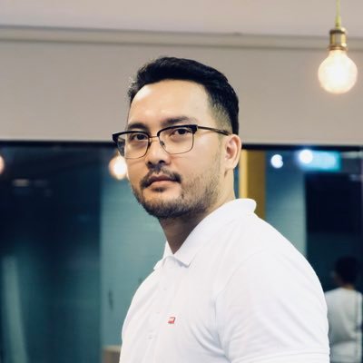 RandiRosli's profile picture. Art Director | Graphic Designer | TV Worker | Line ID : randirosli | Follow @akupulangmalam @mokinoid
