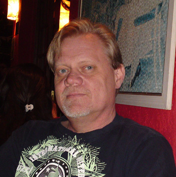 WTFreedom's profile picture. Love traveling, love Brazil! Samba dancing and music, playing the piano too. Also keen to help others work and travel abroad.