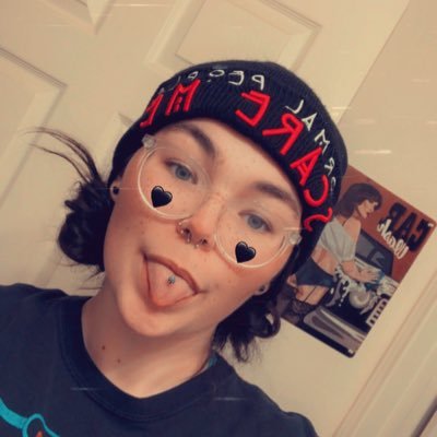 ttv_lulu's profile picture. 22 year old Twitch Affiliate from Texas 🤠 I play Dead by Daylight with a side of Fortnite 🖤 She/Her