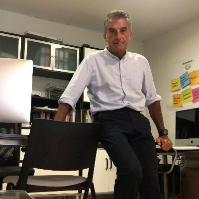 Desarrollo de contenidos y competencias digitales. Formación y soporte