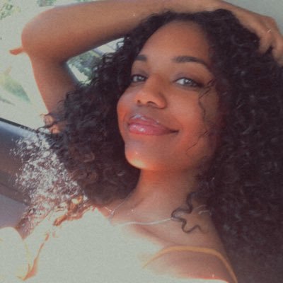 26 MI ~ Studying medicine ~ Might agree 🤷🏽♀️ Might think it’s funny 😇 Who knows