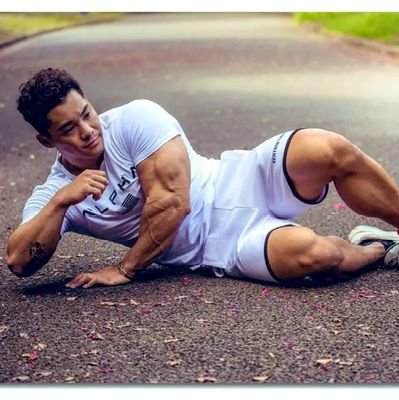 fengchuidandan5's profile picture. 普通人，不是高富帅