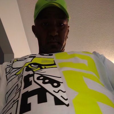 RobertD52728253's profile picture. Robert