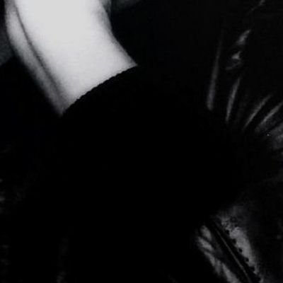 FCrY111's profile picture. 