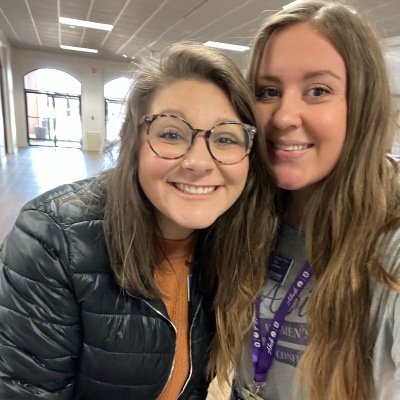 TayloreneeD's profile picture. be kind. show grace.