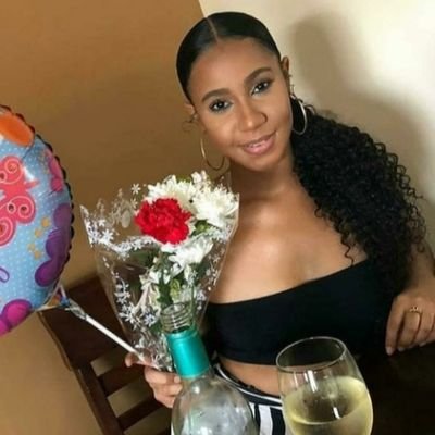 Miss_hotchic's profile picture. IG: shanice_audacious1