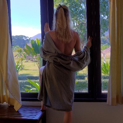 Traveling the world naked
📷 Nude model
🌞Nudist,traveler,blogger
Patreon: https://t.co/3XdcFnnXE3
OnlyFans: https://t.co/bAhdCnFrFO