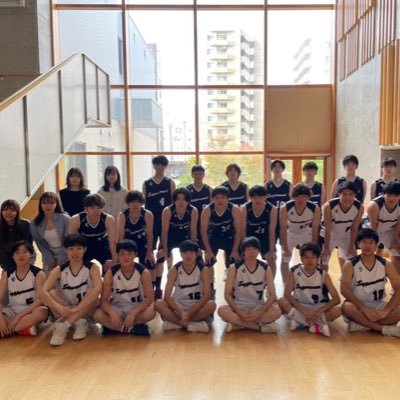 札幌医科大学男子バスケットボール部です💪💪 マネージャー、プレーヤー共に賑やかで楽しく活動してます❗️ 興味がある方はぜひDMでご連絡ください😊 #春から札医 #札医男子バスケ部