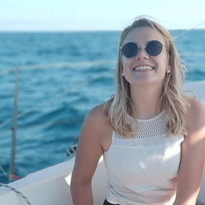 LarissaHuetter's profile picture. 