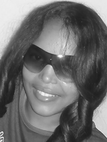 Sou uma adoradora de Deus,tenho prazer em adora-lo! sou amiga,sou alegre,simples,e amo o povo de Deus !