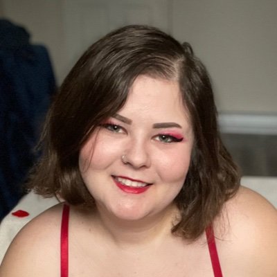 spellboundbyf0g's profile picture. @spellboundbyfog 10.6k
@spellb0undbyfog sfw