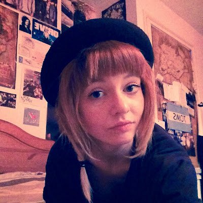 Lunaf0xx_'s profile picture. 