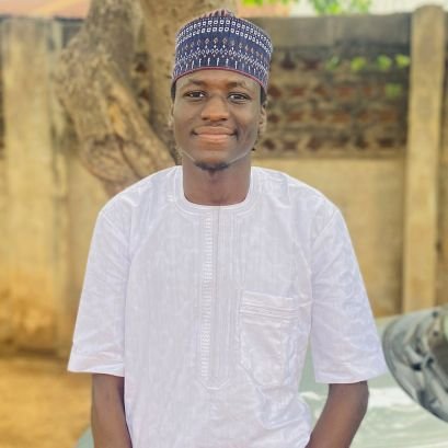 Masha Allah💞//Certified Gentleman🤘//
Botanist 🥀🌳🌴// #ABUSITE
//Arewa to the world.