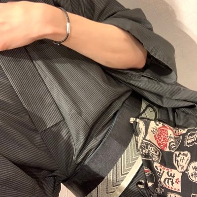 IkemenProgr's profile picture. プログラミングを学びながら発信していきたいと思っています。 勉強を頑張っている方、共に頑張って行きましょう！フォローお願いします！╭( ･ㅂ･)و 応援 ! 無言フォロー失礼します。相互フォローします。 現在はアプリ開発を目標としています。