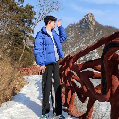 Aronrio04's profile picture. 男大183-70-16