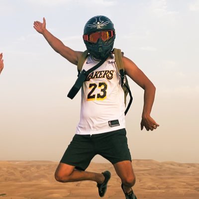 EliassSrk's profile picture. ᕫ.