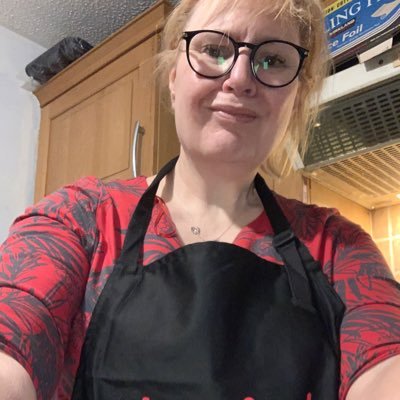 ShazzaMB100's profile picture. NO LONGER USED