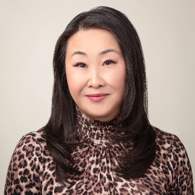 CEO https://t.co/RsQZI2fGkn l TED Speaker l Transformative Inclusion, Diversity & Equity Strategy l Author l Board Director l Women Tech Council co-founder l she/her