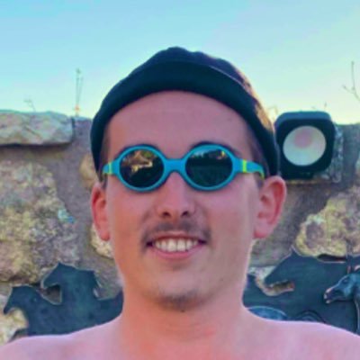 Explorateur voguant sur les mers du savoir à la découverte d’œuvres et de pépites audiovisuelles en tout genre 🥳 Twitter est mon bloc-note. Objectif QPUC !