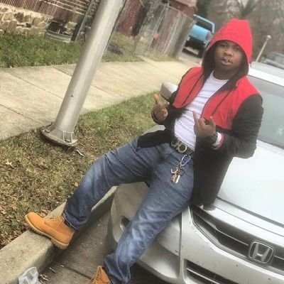 Baltimore📍
...The Woodz...
G.M.B 🖤😈 #4evaManMan🖤 #4evaDarron🖤 #LongLiveDinka 💛 OMERTA💯