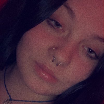 vvivicc's profile picture. ❤️‍🩹