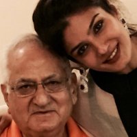 Raveena Tandon(@TandonRaveena) 's Twitter Profile Photo