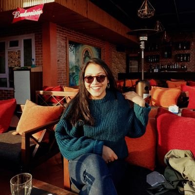 SimranSilpakar's profile picture. Working, reading, or wo(a)ndering.