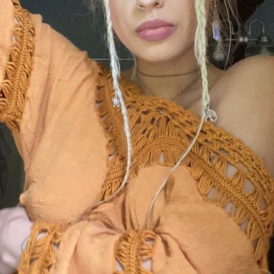 Follow my onlyfans link below. Not interested in paid promos. I already have a manager.