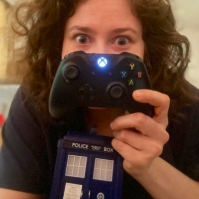 Childfree antinatalist. Atheist. Whovian. Gamer. Dyspraxic. Chronic migraine sufferer. She/her.
