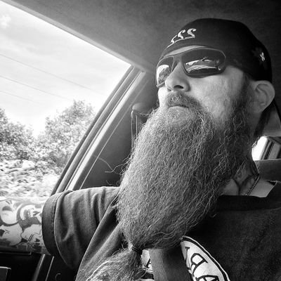 vinz_swissbeard's profile picture. 🇨🇭🇨🇭🇨🇭🇨🇭🇨🇭