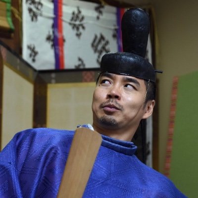 画家、俳人、阪神ファン
アーティストコレクティブ「301」を共同運営(https://t.co/vKhSI0fPE5)
Xでは音楽日誌「FM2.5」を連載、別アカウント(@hanshinhaiku)で「阪神俳句」
10/8〜12 @ 心斎橋PARCO(大阪)
10/17〜11/1 @ GALLERY TOMO(京都)