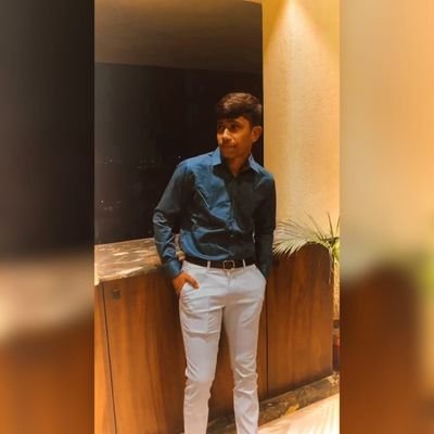 AdityaG71944347's profile picture. 😌