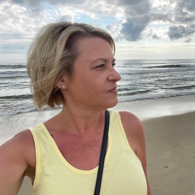 Maggiemaesdays's profile picture. Live a happy life with a happy heart. Make each moment matter & be kind always, no matter. Just smile :)