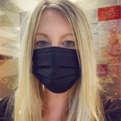 TammySch_68's profile picture. Lover of all things dog 🐶 Mom to fur baby Hudson. Grandma to fur baby’s Loki and Peaches. 🐱🐱