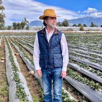 Bosco De La Vega Valladolid, Expresidente del @CNAgropecuario. Orgulloso agricultor mexicano, hermano y padre. Opiniones personales.