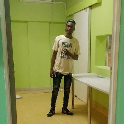 HamiltonChingo1's profile picture. Watching soccer, listening to music and solving puzzles