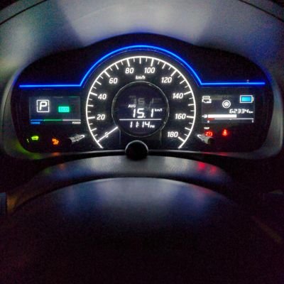 vPvY9H4TelD6bbf's profile picture. 