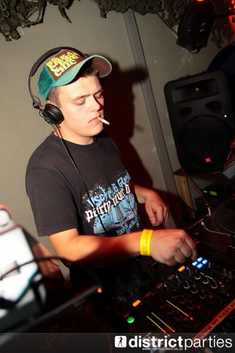 DiscJockeys