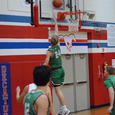 Triton central 2023• SG/SF • Wide receiver • 6'2 170 lbs