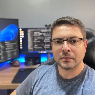 Coordernor de novas tecnologias na empresa GAtec, especializado em tecnologias .Net