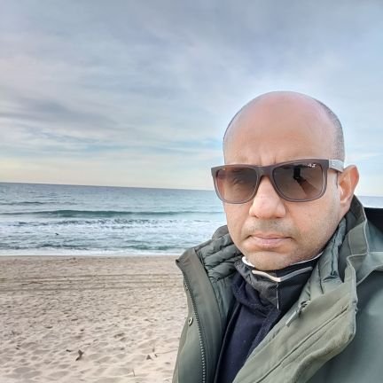 phadkeharish's profile picture. 