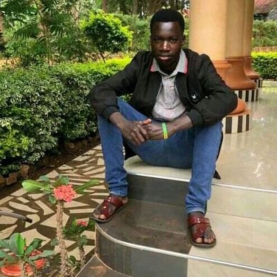 Denicelaurent37's profile picture. Hustler