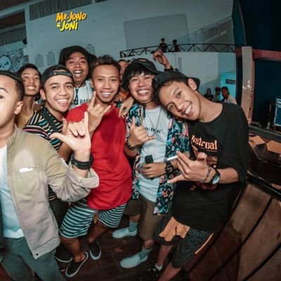 Ryanempret__'s profile picture. ngapain dibaca -_-