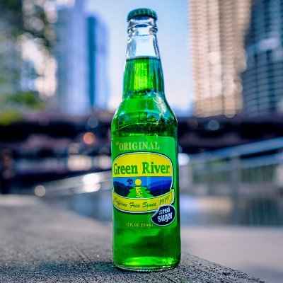 Introduced in 1919, Green River Soda is a delicious lime-based soda with a hint of lemon that has everyone feeling nostalgic. Order ⬇️ https://t.co/3CdWdObk2L