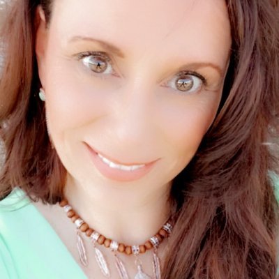 KimberlyRHolmes's profile picture. "Opportunities are like sunsets, if you wait too long, you will miss them" Baker, Photographer, Artist, Cow Whisperer, Jewelry Maker, proud Mom and Auntie!