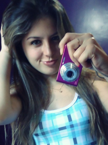 oooowun menina liiiinda demais cara,  te amooo muuito meu anjinhoo 3 / Luiz Murcille *--*