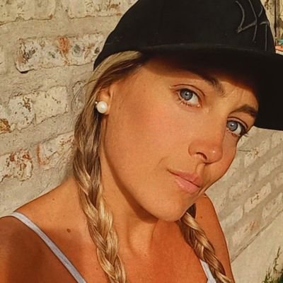 guillebonzon's profile picture. ☀️🌑