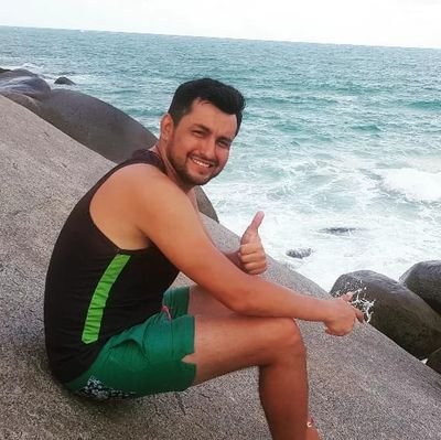 nelsonvera85's profile picture. Soy sencillo , de esos que no juzga a los demás, porque el único que lo puede hacer es Dios.. Sin complicaciones y rodeos..