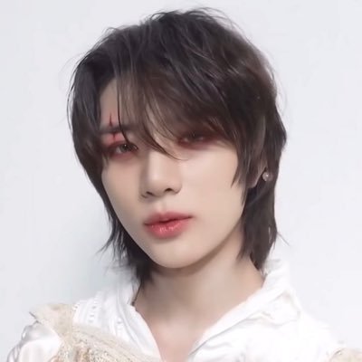 tdchoi's profile picture. 👵👵