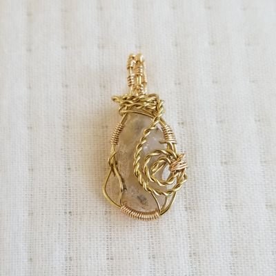 I found my love for jewelry making. I use resin, bezels, dried flowers, rare stones, wire weaving,and beaded jewelry!  Please check me out on https://t.co/6HXe0A4PLE